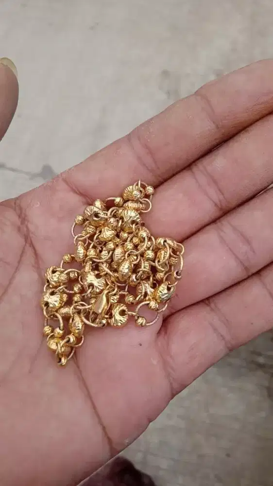 Terima jual beli emas dan berlian