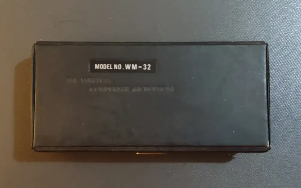 AOI WM-32 rare FM microphone.