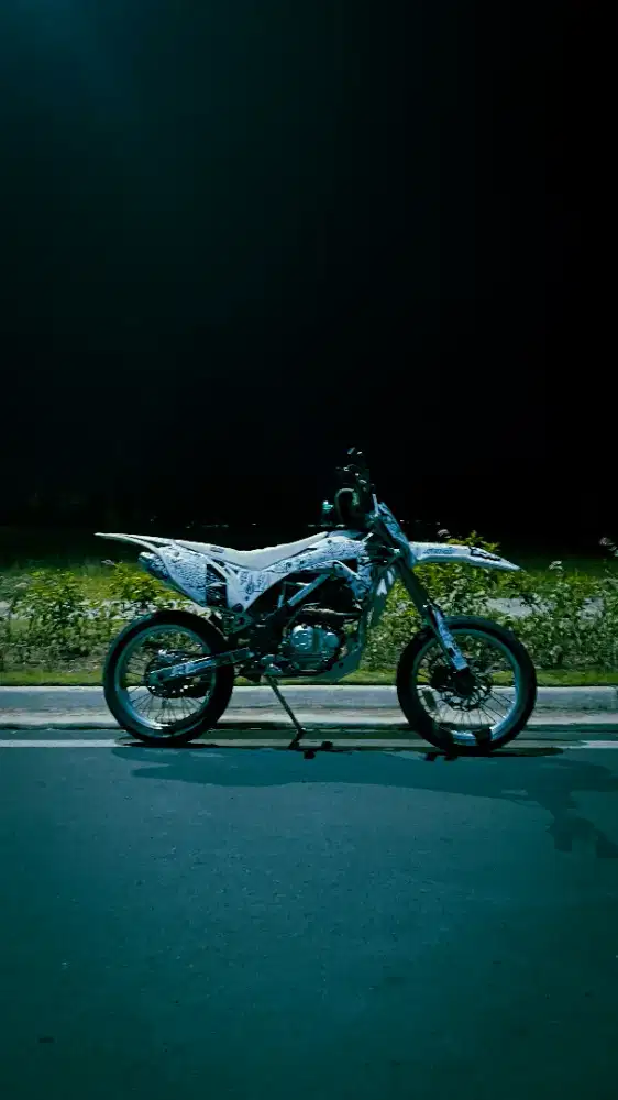 Kawasaki KLX 150
