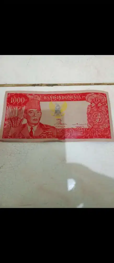 UANG KUNO kondisi masih lurus /bagus