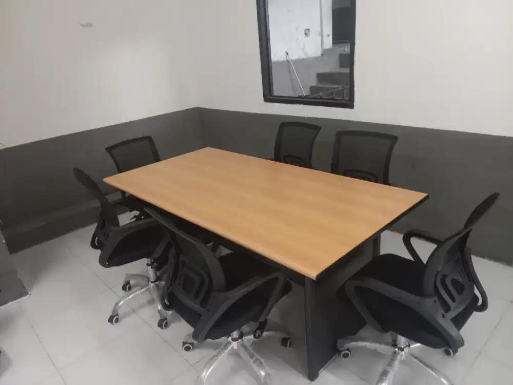 Meja miting UK P 180 L 90