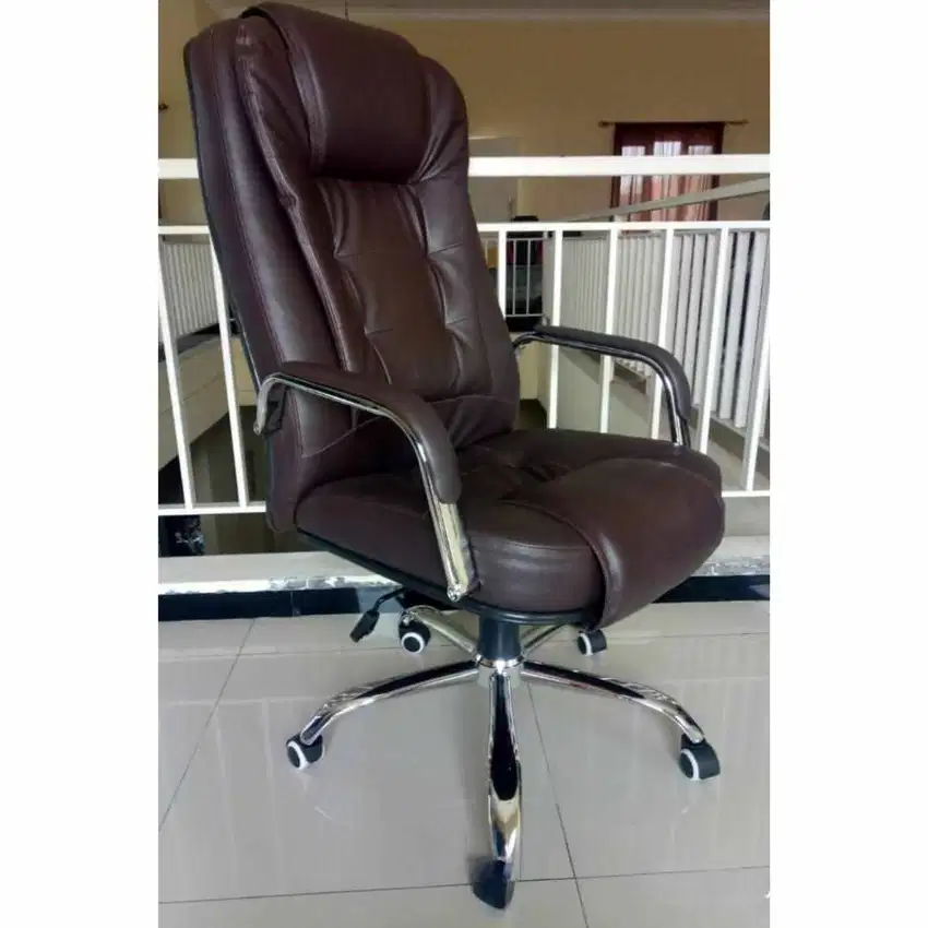 KD 9974 PCA / Kursi Hidrolis / Kursi Direktur Lokal / Putar / EXCO