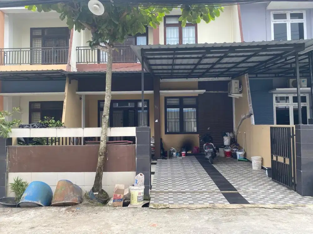 Rumah nyaman dan murah di tengah kota