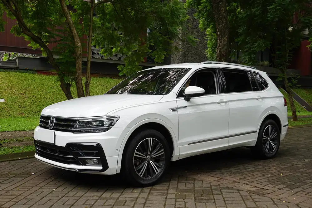 Volkswagen Tiguan Allspace Sport Edition  1.4 TSI 2021 / 2023