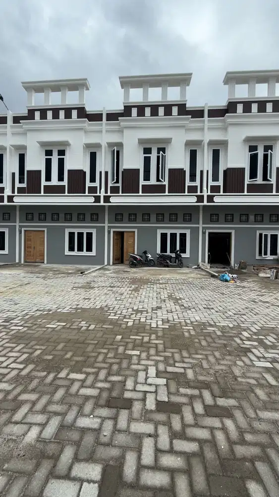 Dijual Villa Komplek Mentari Somerset Harga Dibawah 1M (Uli & Herman)