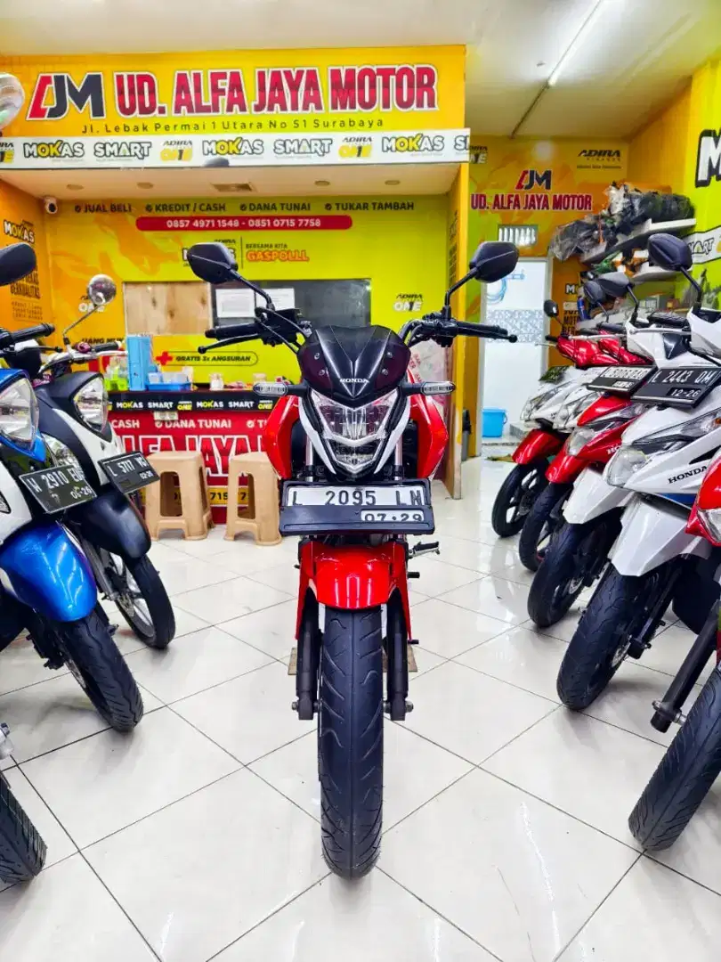 UM 500rb ^ Honda CB 150R thn 2019