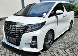 Alphard 2.5 SC A/T 2015