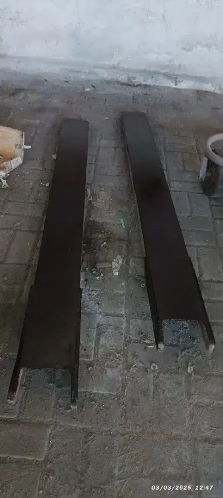 Sepatu Forklift ex. 3 Ton