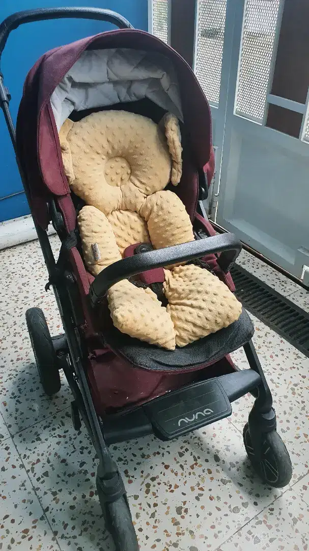 Di jual stroller NUNA MIX kondisi masih oke banget