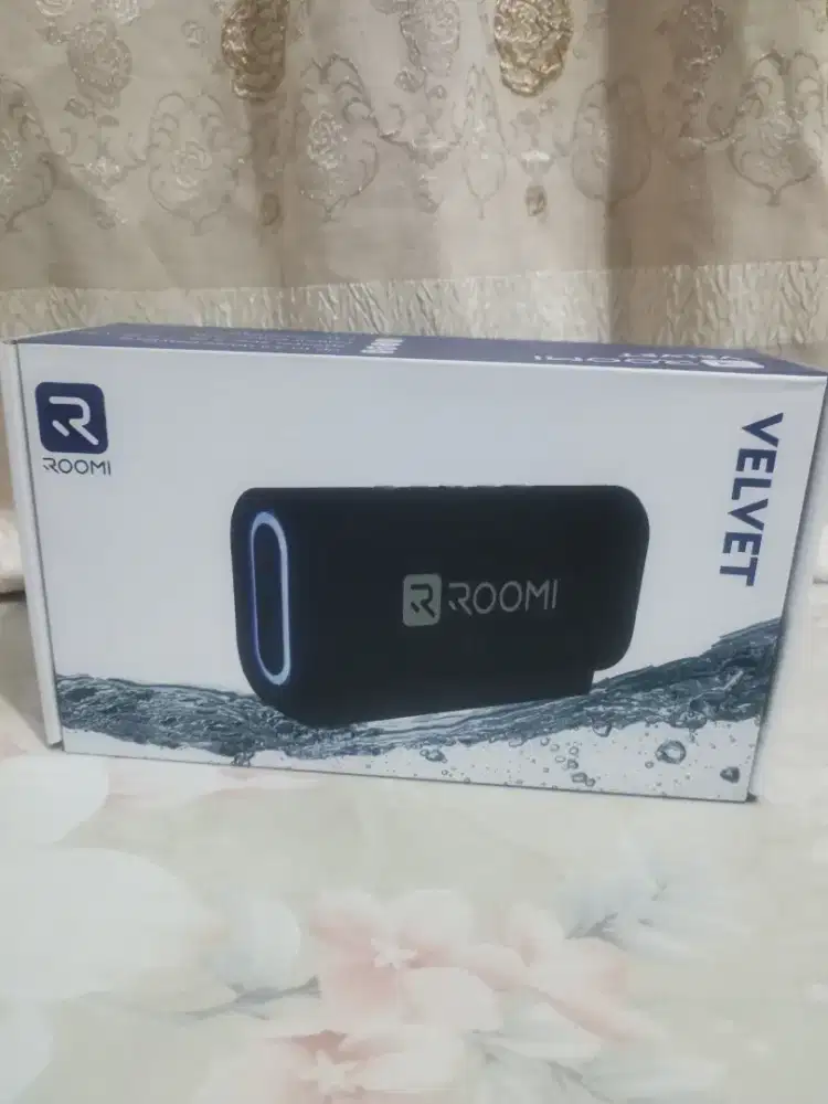 speaker roomi type velvet ori new box