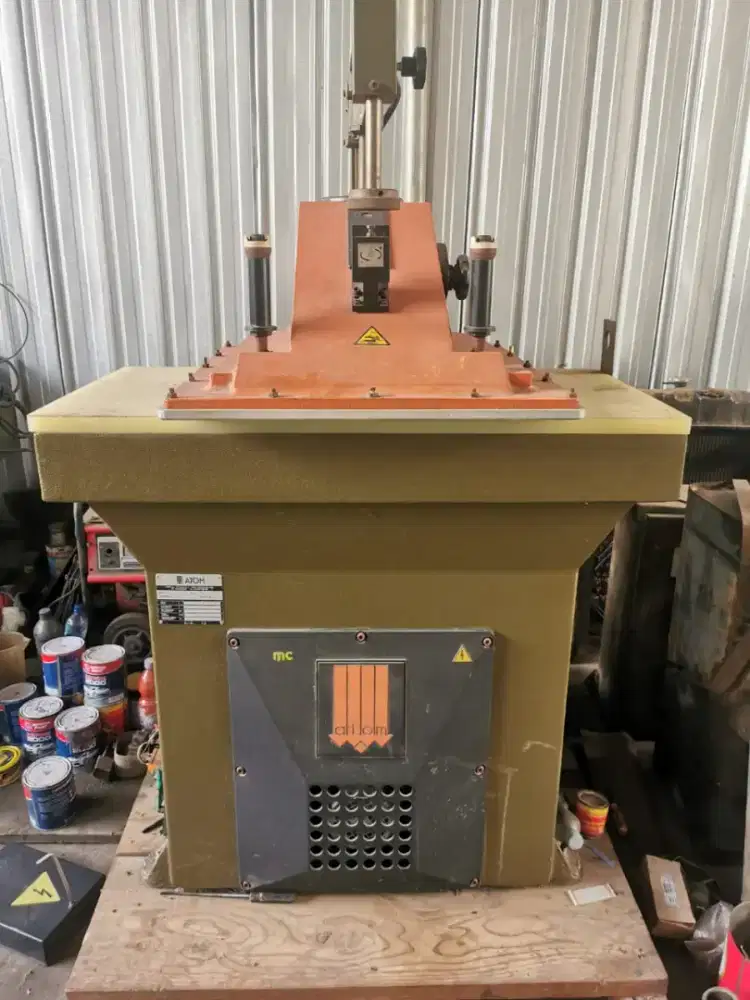 Mesin pon ATOM asli Italy