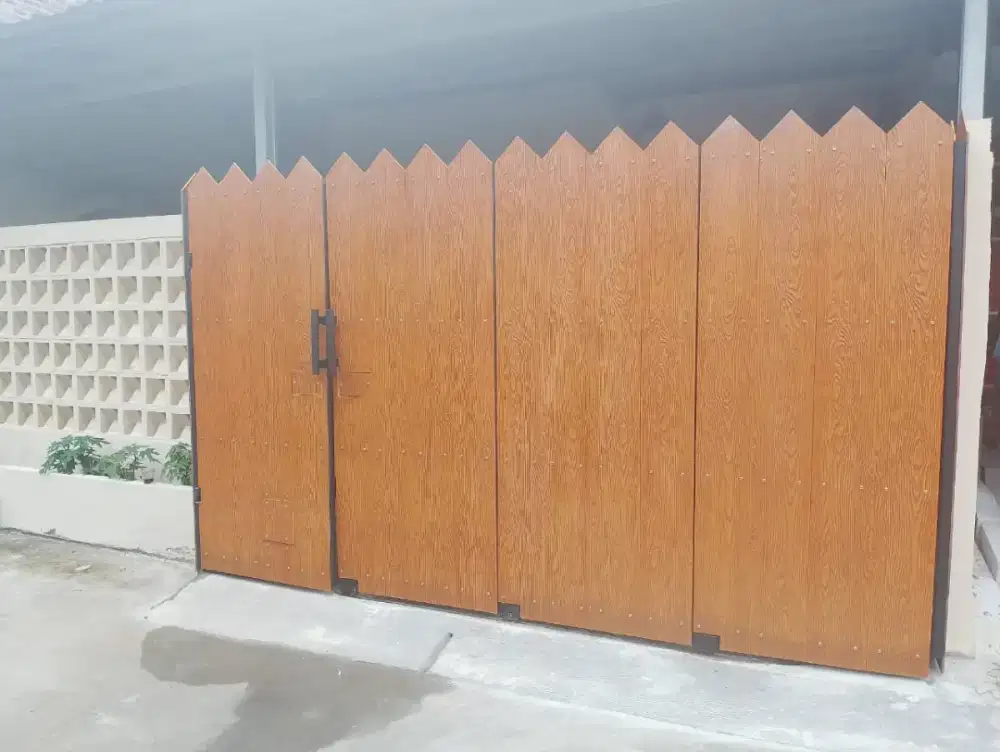 Pagar lipat seleding