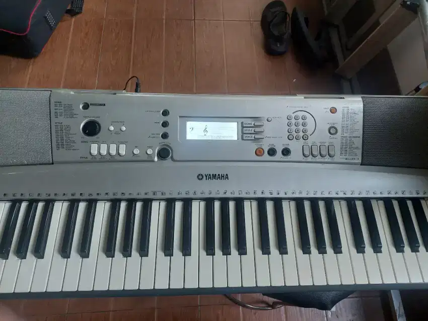 Keyboard YAMAHA nyala tapi tdk keluar suara