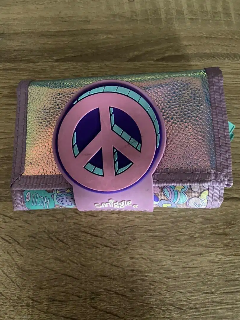 Dompet smiggle anak