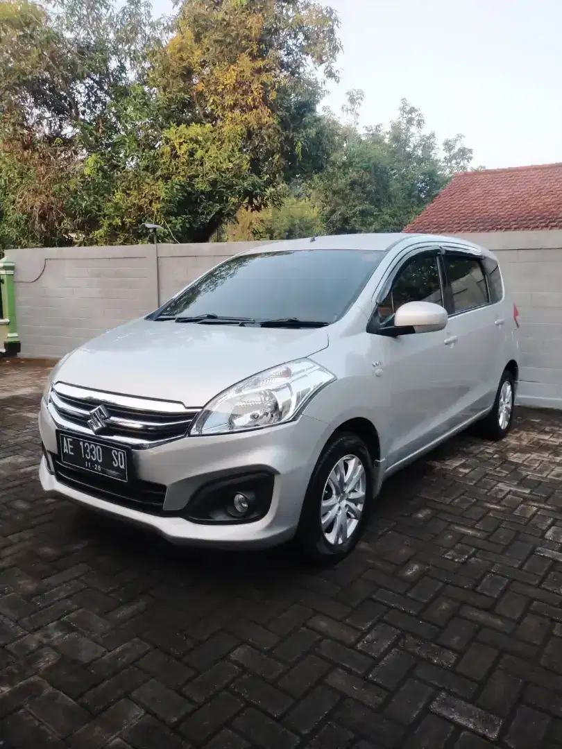 ERTIGA GL - MANUAL - 2016 - 127 JT