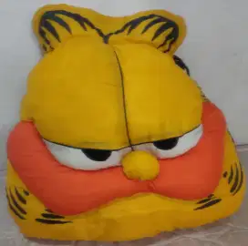 Boneka bantal garfield jumbo