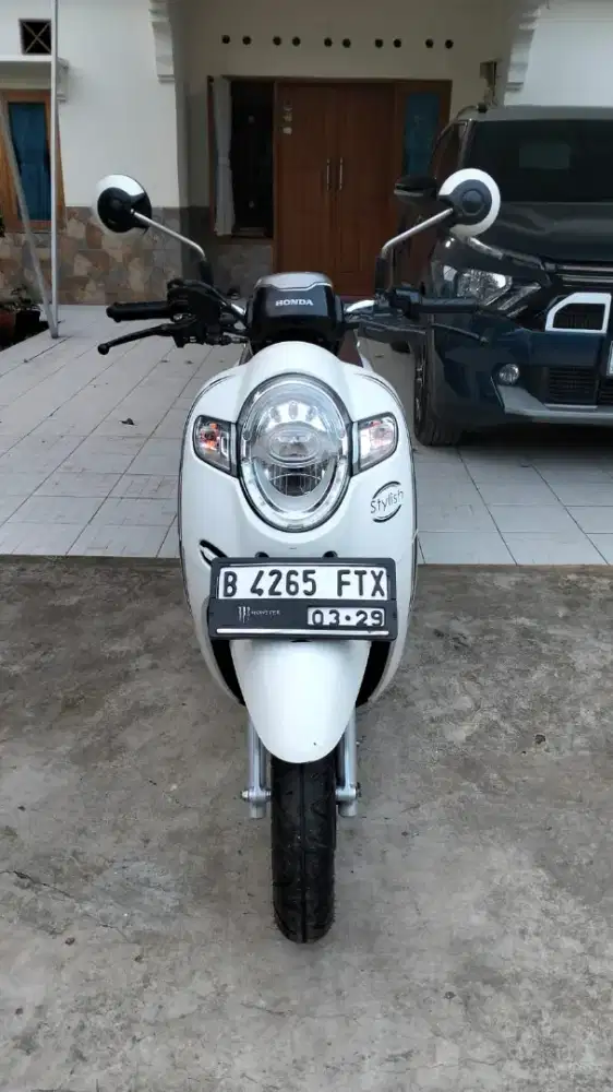 Bissmillah dijual motor Honda Scoopy 2019