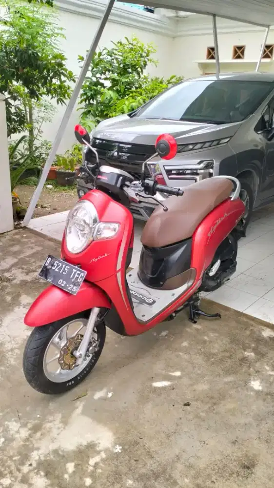Bissmillah dijual motor Honda Scoopy 2020