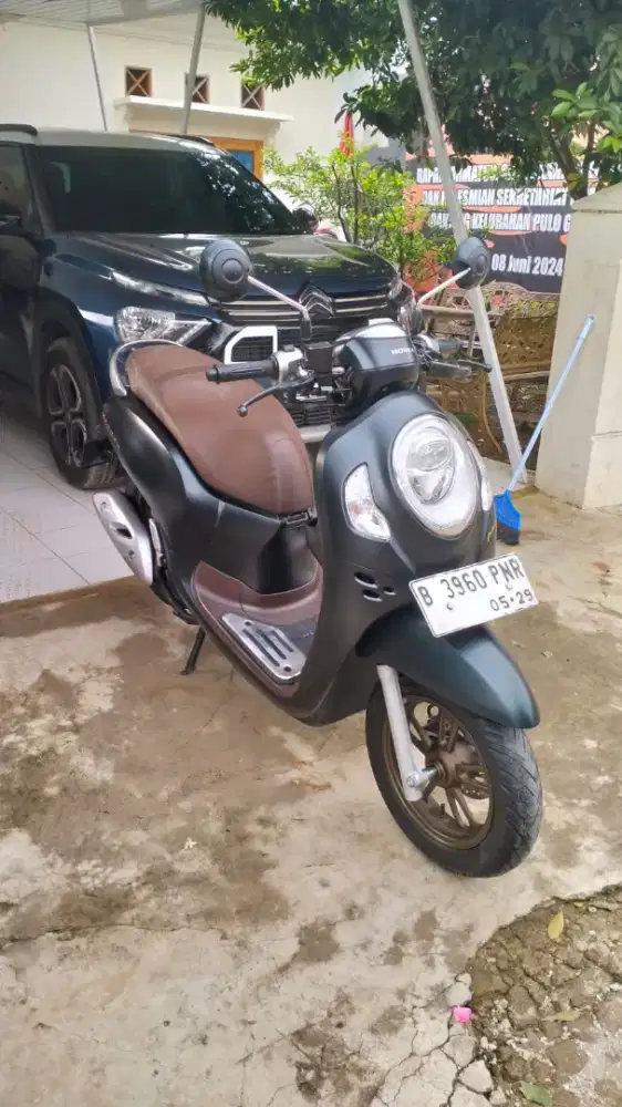Bissmillah dijual motor Honda Scoopy 2024