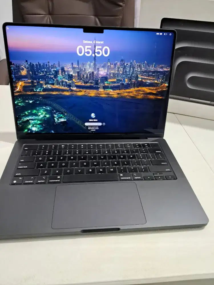 Macbook Pro Chip Apple M3 Pro 14 inch 18/512 GB Space Black