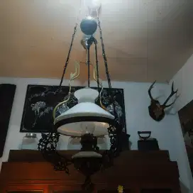 lampu gantung antik