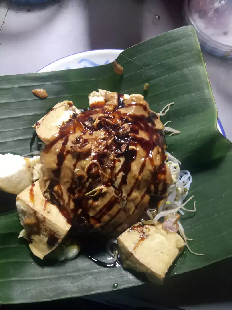 Ketoprak makanan khas indonesia