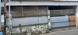 Rumah di Jl Kedung Klinter