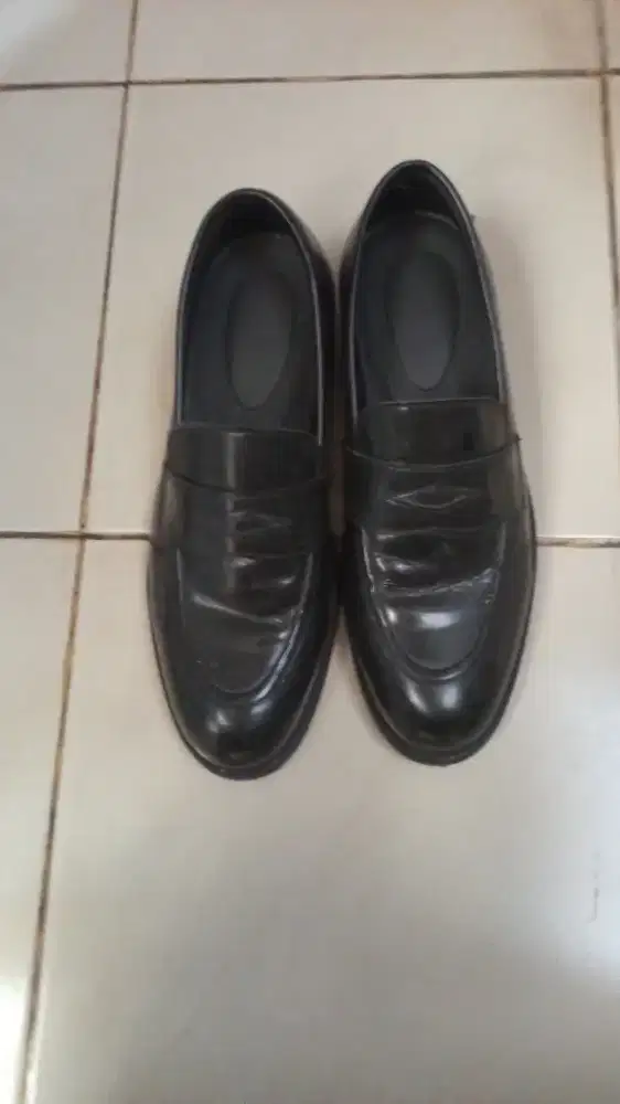 Sepatu pantofel
