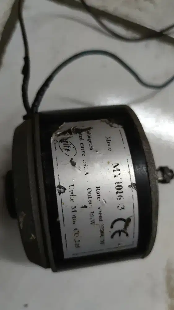 Dinamo brush skuter 36v