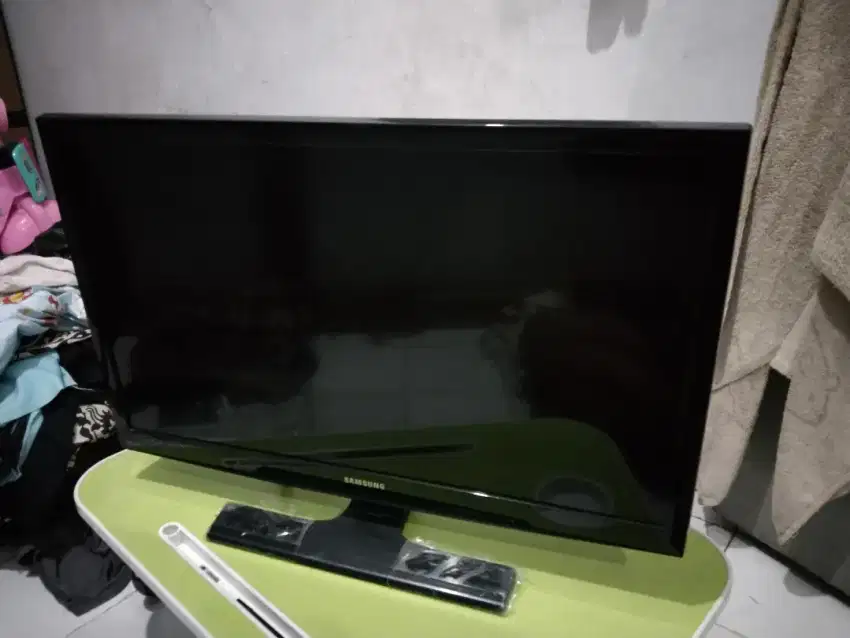 Jual cepat TV LED Samsung 24 Inch