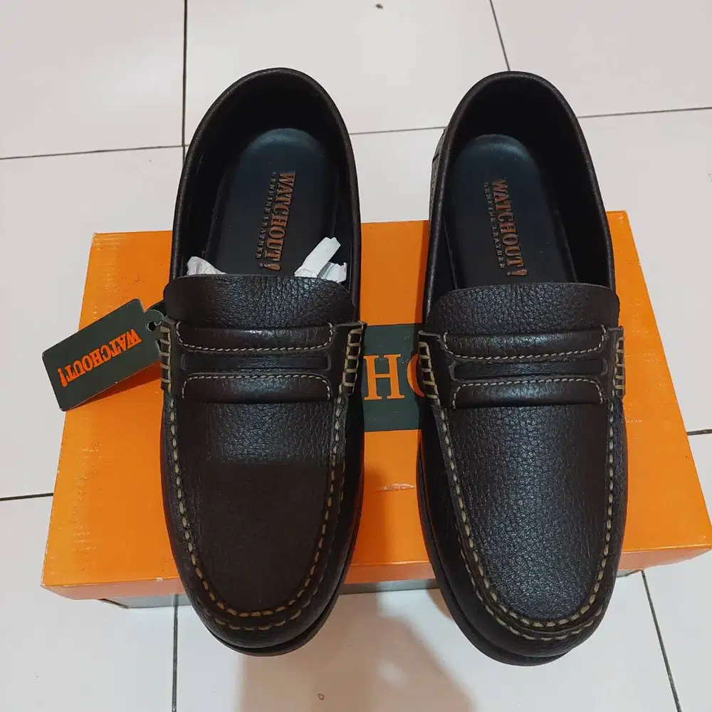 Sepatu baru watchout size 43 dari beli belum pernah pakai