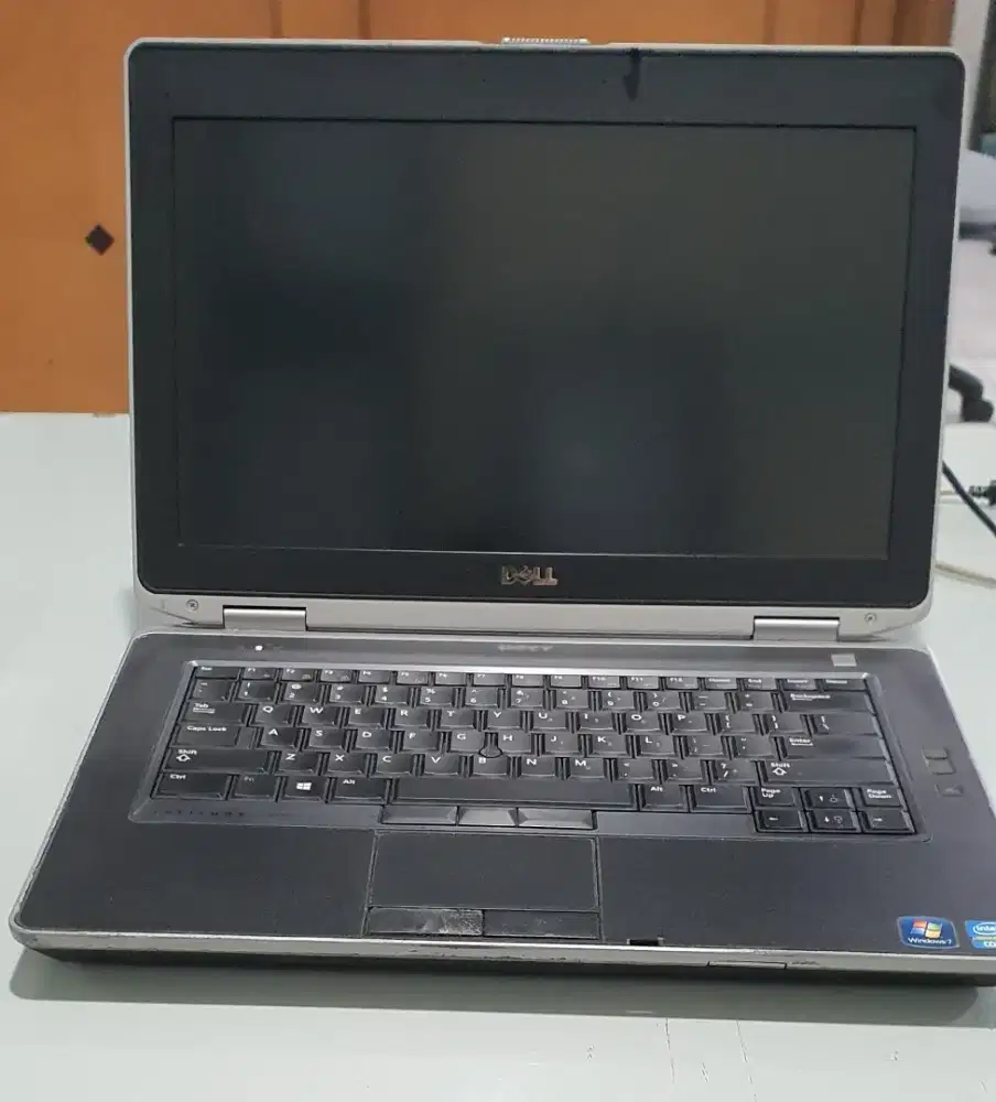 Laptop DELL Latitude E6430