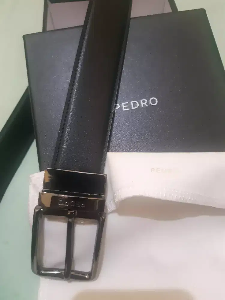 Sabuk ikat pinggang kulit