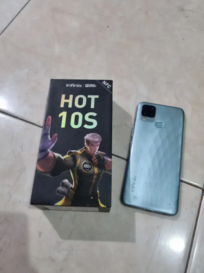 Infinix hot 10s Nfc ram 4/128gb