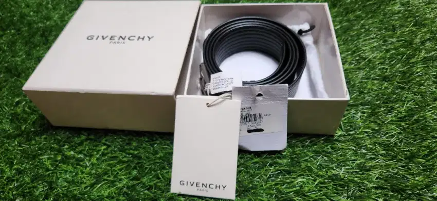 Sabuk Givenchy, Black, made in Italy, Original
