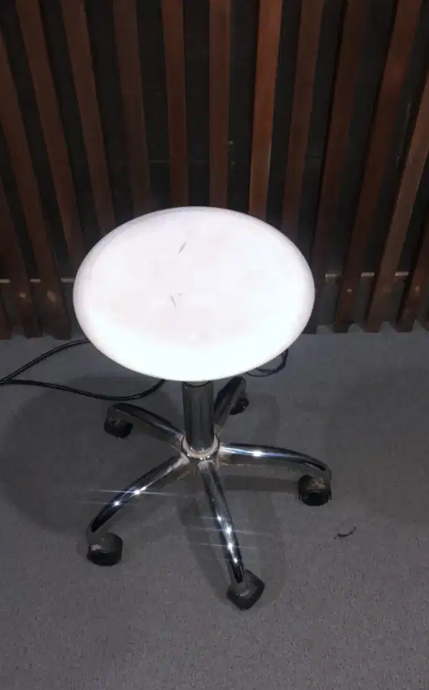 Informa Bangku Bilat Roda