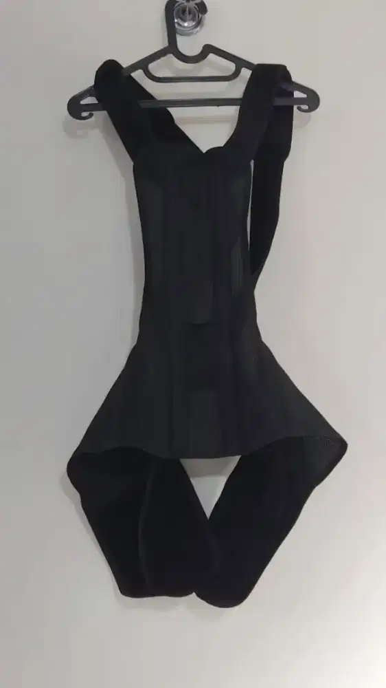 Korset penegak punggung SIZE XL