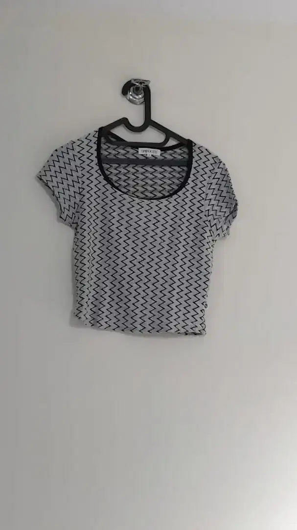 Baju crop top - Size S