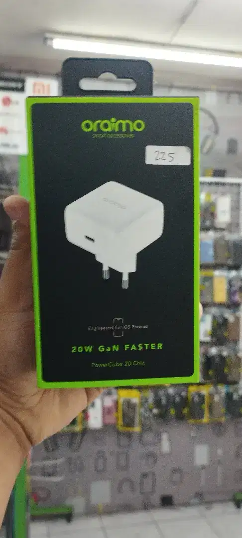 Adapter Oraimo PowerCube 20 GaN