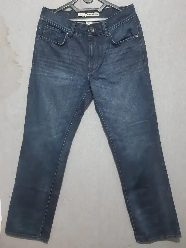 JEANS DKNY SZ 30, P 101