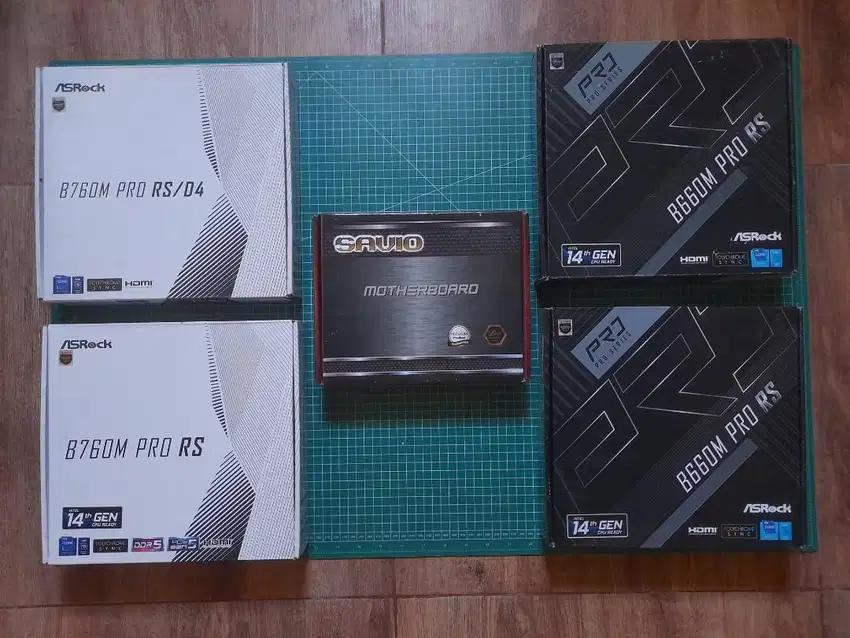 Box/Dus Motherboard Asrock