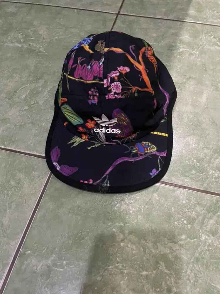 topi merk adidas 2away bukan nike