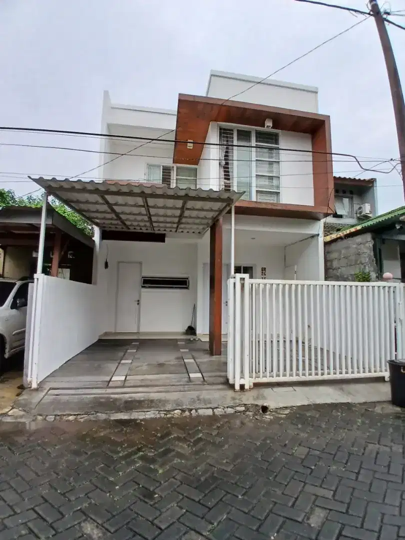 Rumah 2 Lantai siap huni Di Graha Bintaro