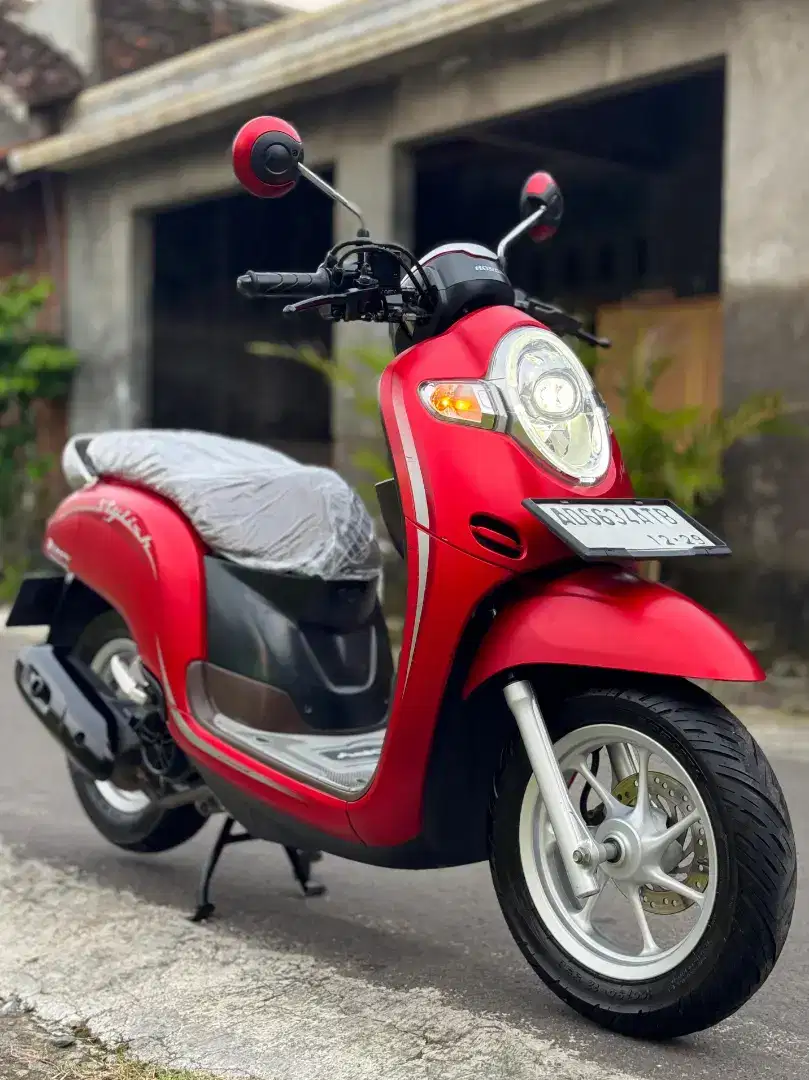 HONDA SCOOPY STYLISH REMOTE ISTIMEWA KM LOW