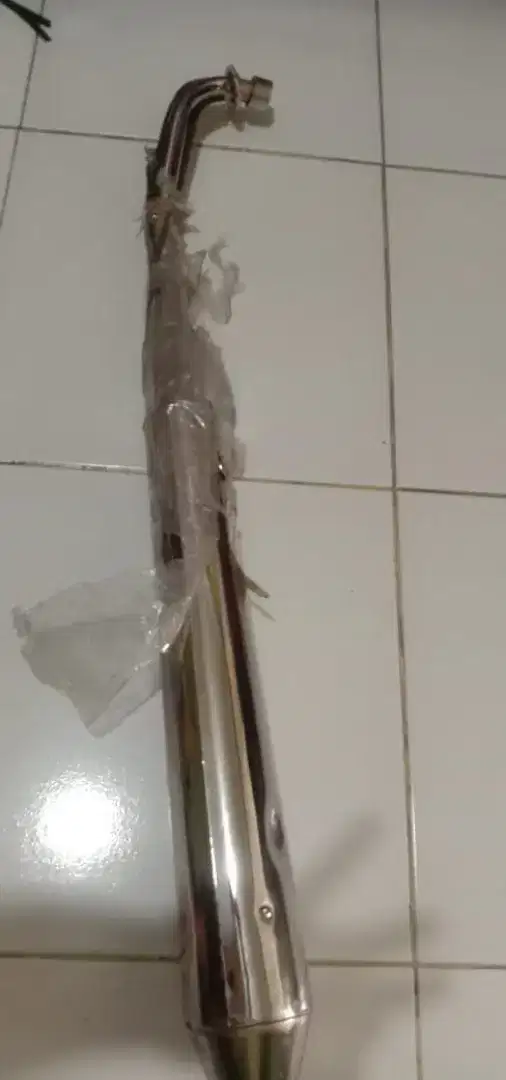Knalpot motor baru