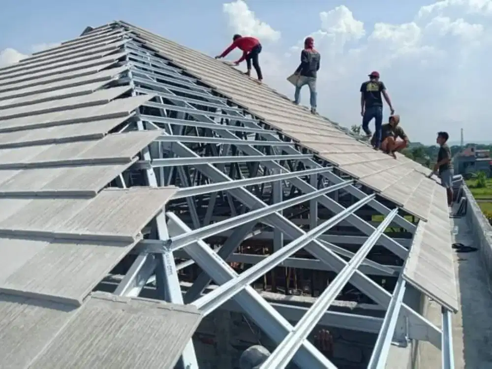 Rangka atap rumah baja ringan