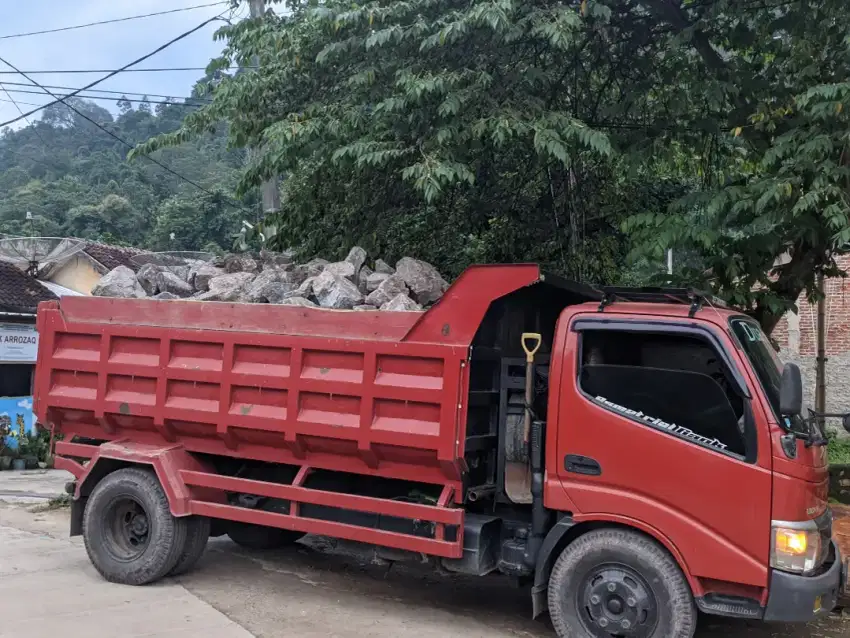 Batu pondasi super