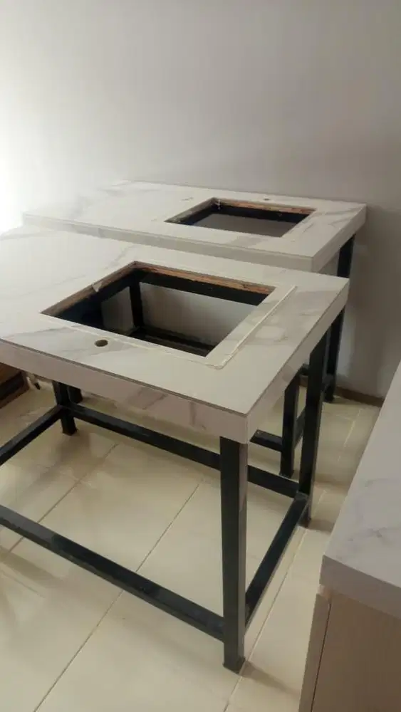 Meja serbaguna/meja dapur/meja jualan