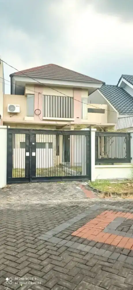 Dijual rumah di Perumahan Puri Safira Menganti