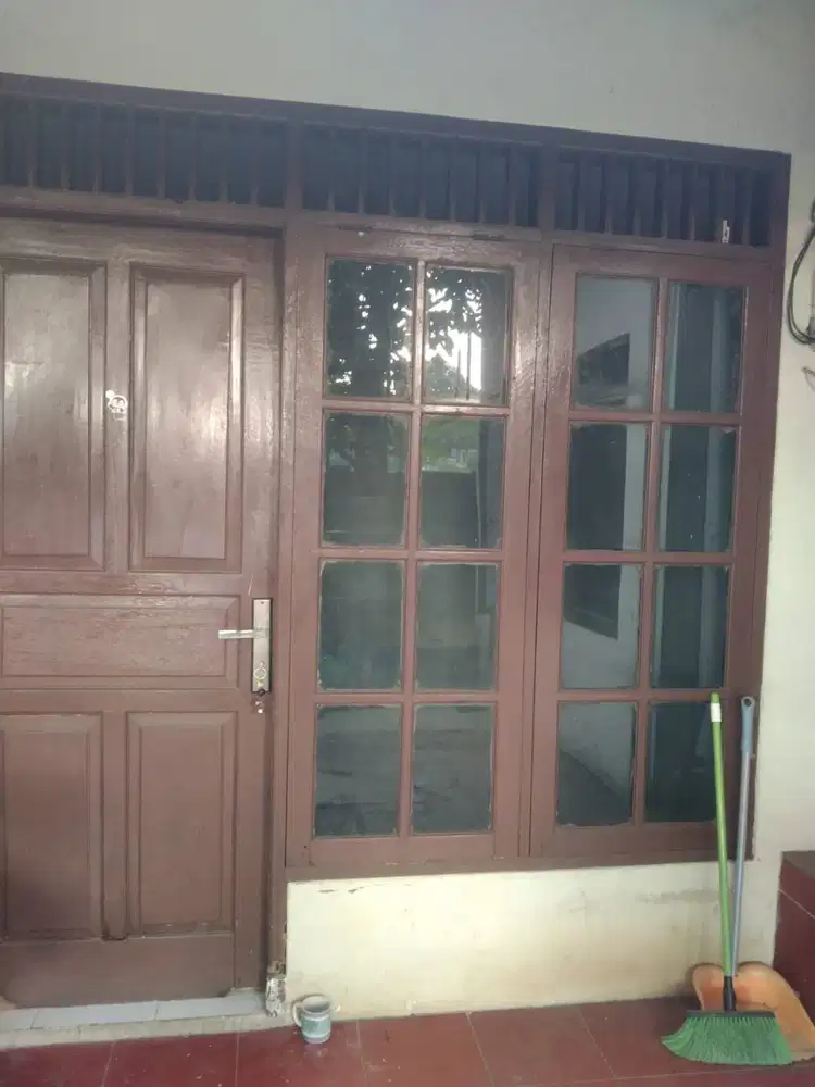 Kontrakan Petakan
